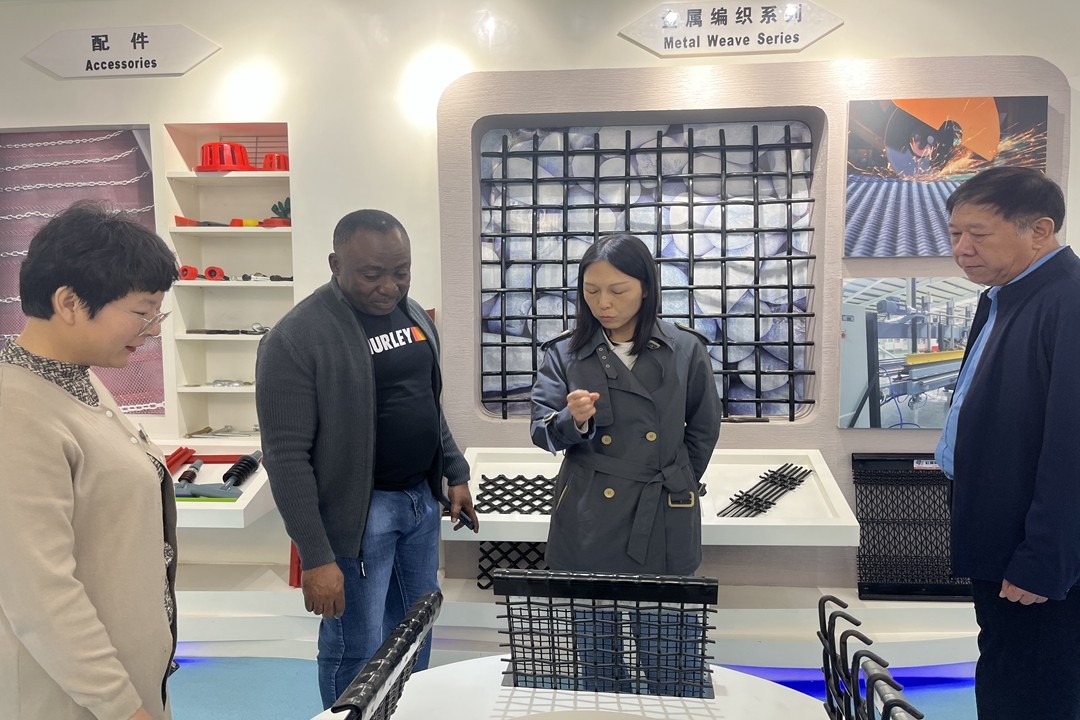 篩網(wǎng),礦篩網(wǎng),砂石篩網(wǎng),脫水篩網(wǎng) 篩網(wǎng),礦篩網(wǎng),砂石篩網(wǎng),脫水篩網(wǎng)