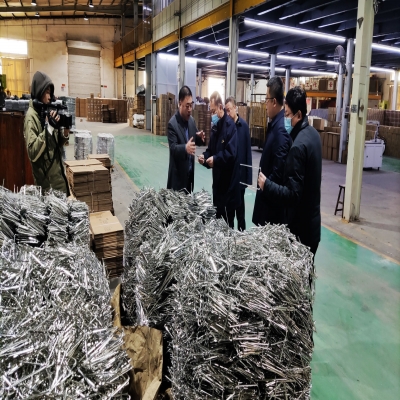 歡迎安平縣副縣長趙靜攜衡水市海關(guān)楊洪濤等一行領(lǐng)導(dǎo)來紅星參觀考察